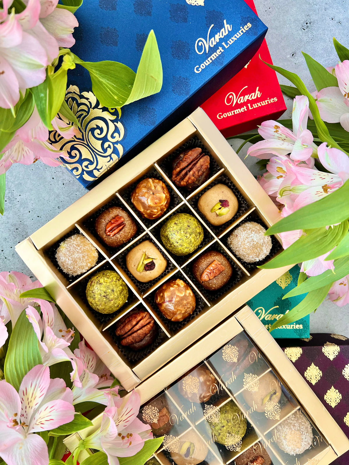 Varah Gourmet Fruit and Nut Bites Medium Gift Box 