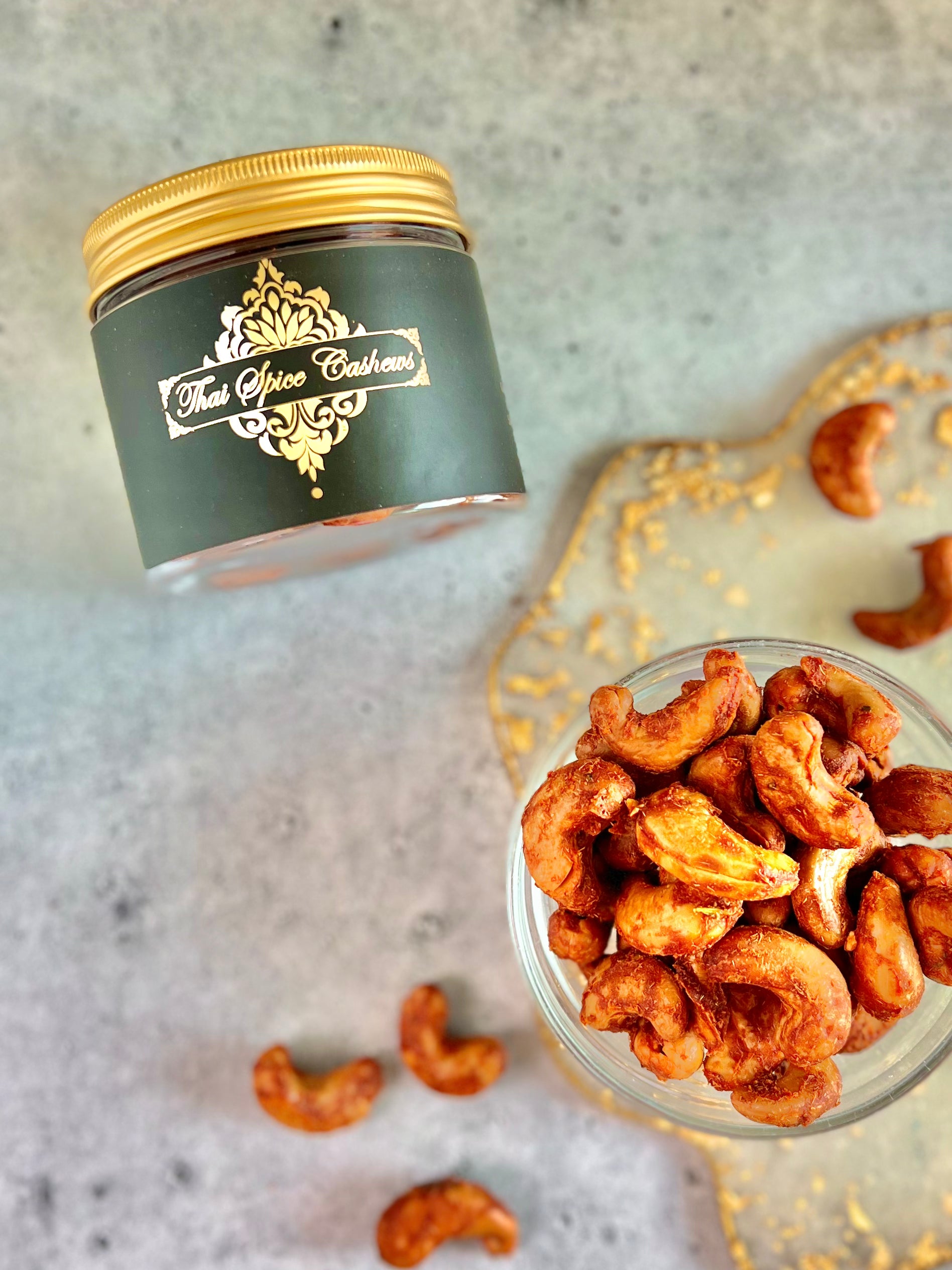Premium cashews roasted with thai curry flavors